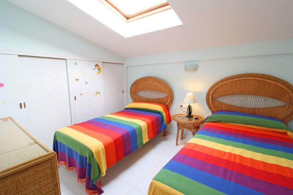 Holiday Duplex Esmeralda Apartment กัลเป ภายนอก รูปภาพ