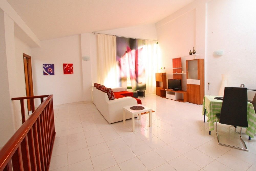 Holiday Duplex Esmeralda Apartment กัลเป ภายนอก รูปภาพ